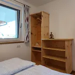Konukevi Gstreinthaler Tulfes